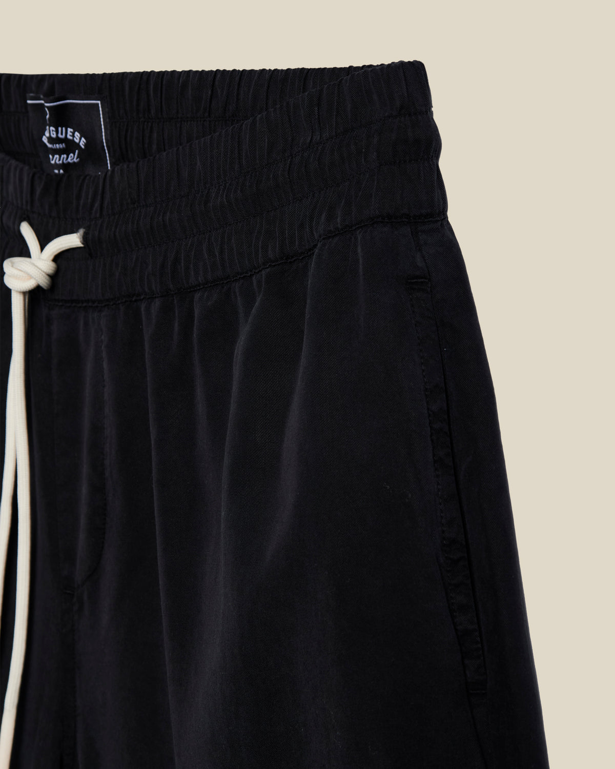 DOGTOWN SHORTS - BLACK