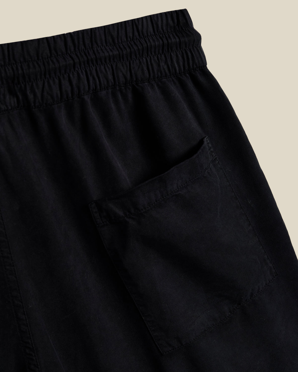 DOGTOWN SHORTS - BLACK