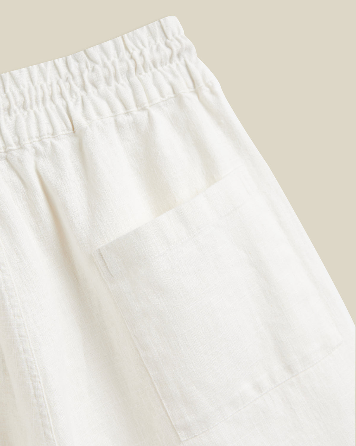 EMBROIDERY NATURE RAMIE SHORTS - ECRU