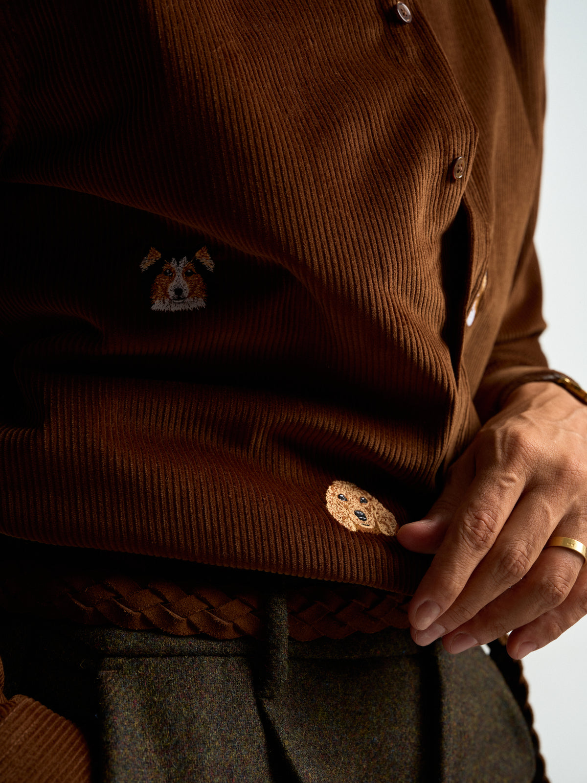 Lobo Brown Embroidery