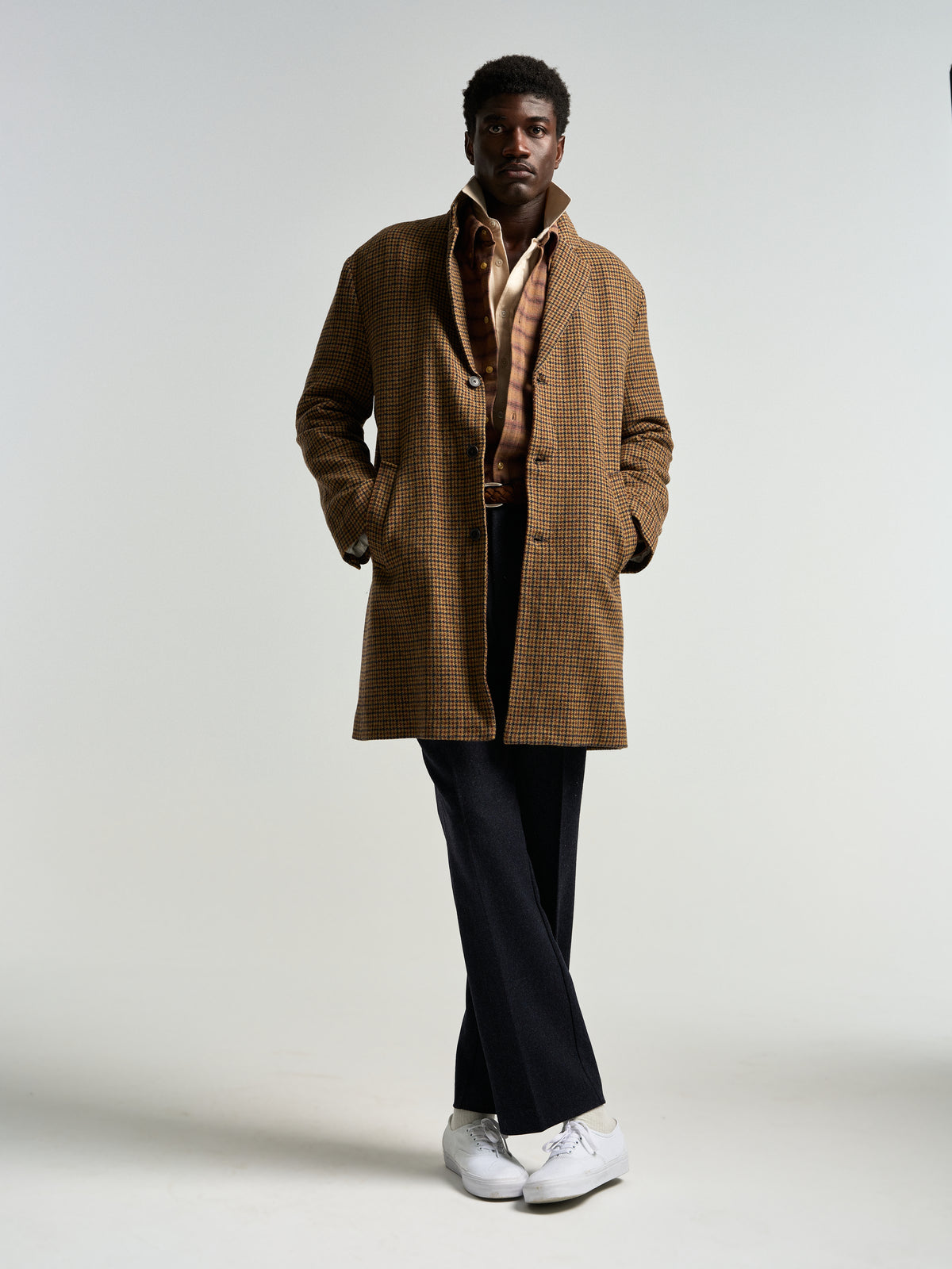 Single Pleat Herringbone Wool Trousers - Navy