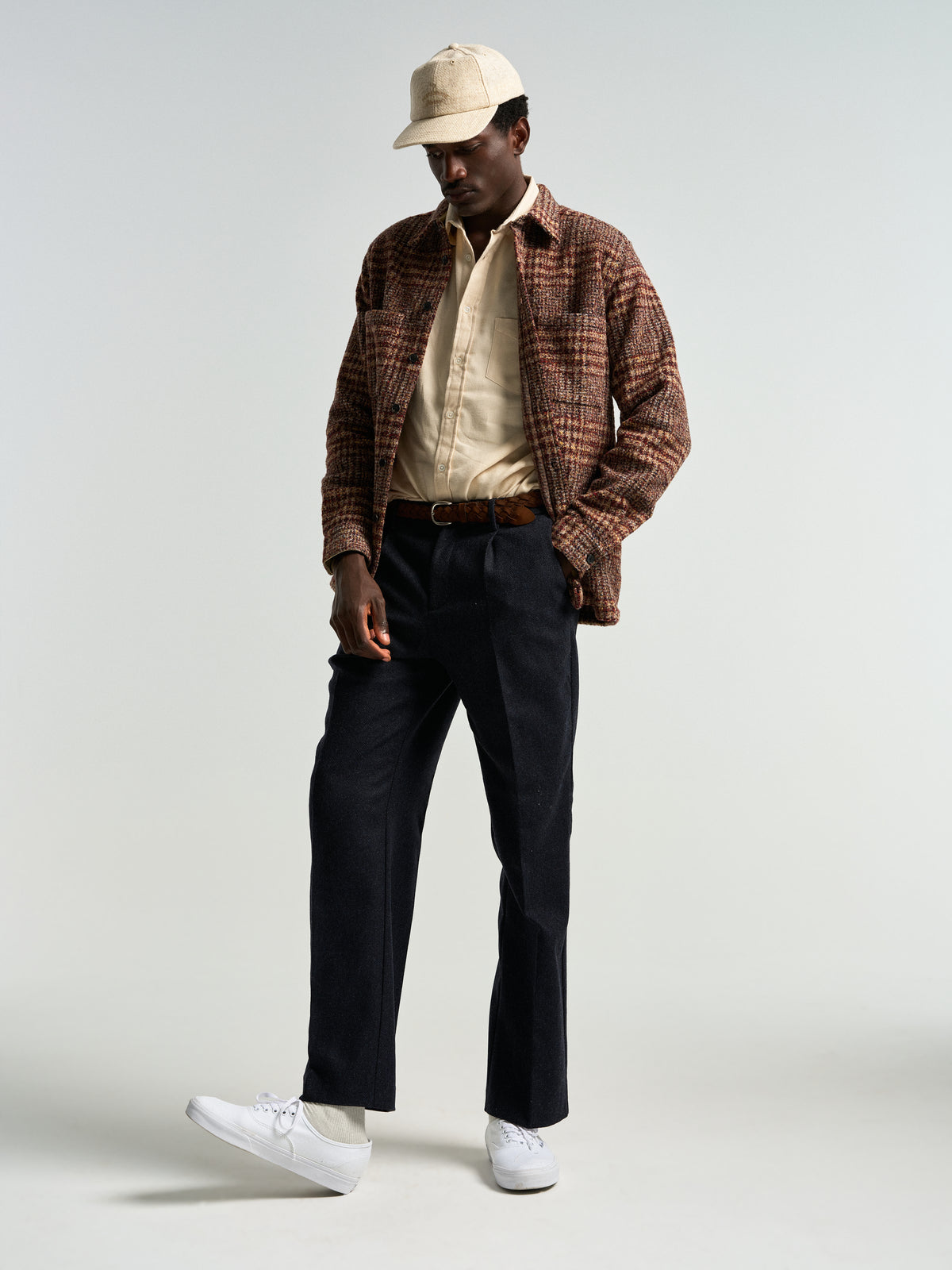 Single Pleat Herringbone Wool Trousers - Navy