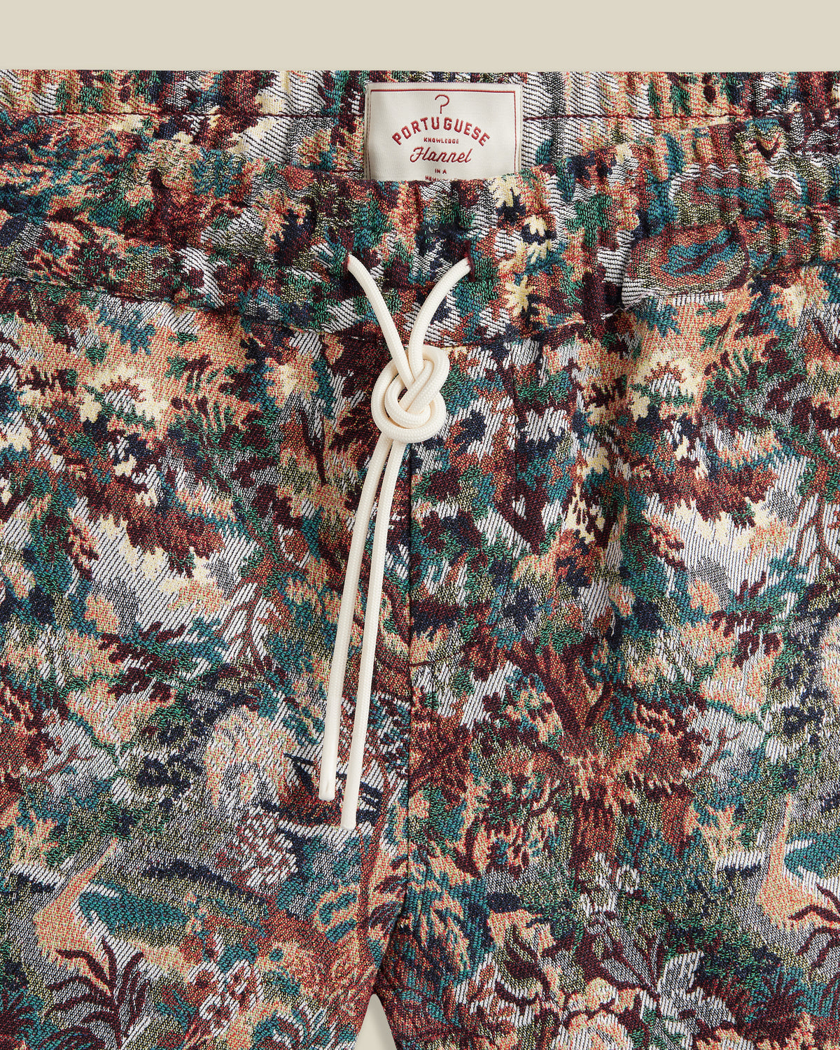 TAPESTRY SHORTS
